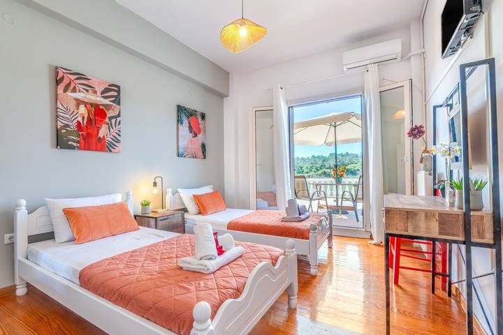 Gîte pour 2 personnes, avec Balcon et Jardin dans Paxos - 3