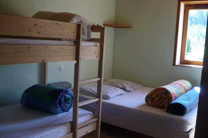 Gîte pour 13 personnes, avec terrasse et jardin à Le Tholy - 4
