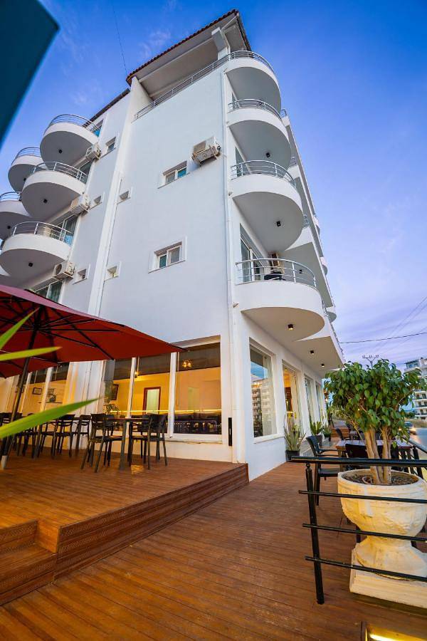 Alnes Hotel in Saranda, Vlorë