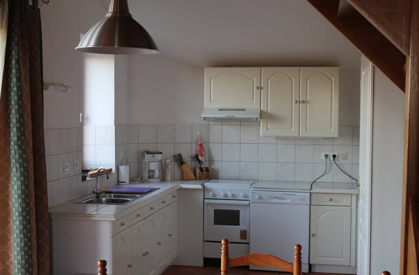 Gîte "Chez Marie", 3 personnes, avec piscine in Cassaniouze, Région d'Aurillac