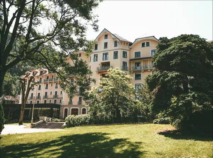 Appart’hôtel pour 4 personnes, avec vue et jardin, animaux acceptés