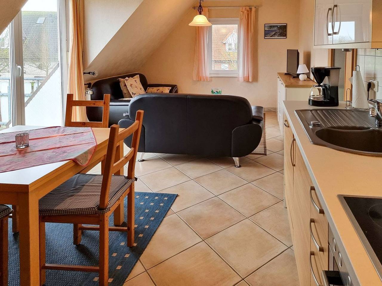Ganze Wohnung, Ferienwohnung Johanna - am Wieker Bodden gelegen in Wiek, Rügen