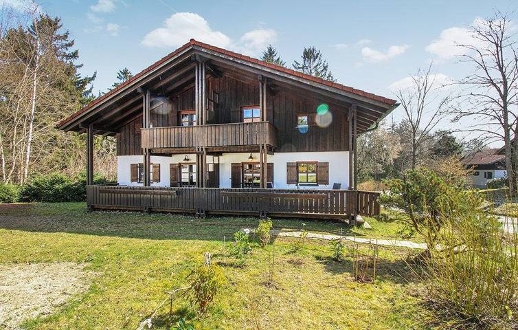 Ferienhaus für 4 Personen, mit Garten und Balkon sowie Sauna in Regen (Ostbayern)