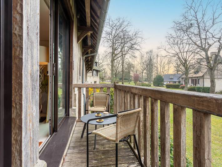 Gîte pour 5 personnes, avec terrasse et jardin à Tourgéville
