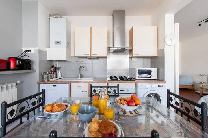 Gîte pour 3 personnes, avec terrasse dans Office De Tourisme La Grande Motte - 4