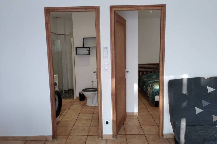 Location de vacances pour 4 personnes, avec terrasse et jardin à Istres - 2