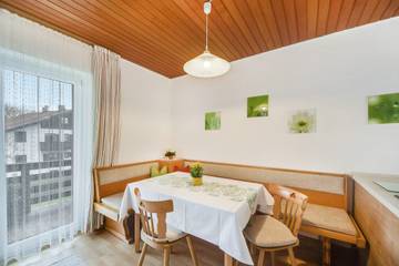 Ferienwohnung für 4 Personen in Chieming, Bayerische Alpen, Bild 3