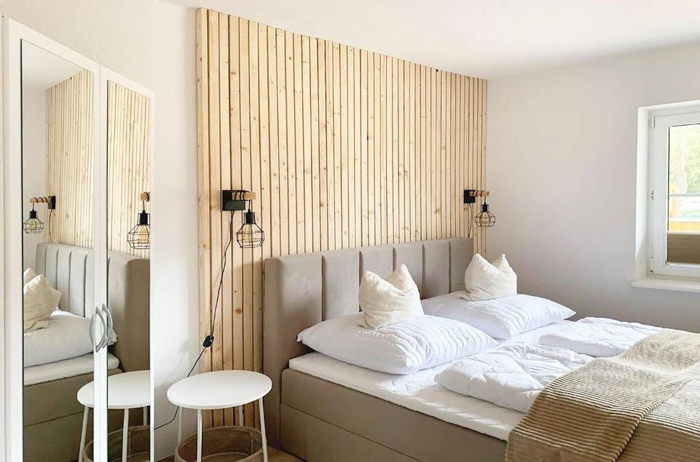 Ganze Ferienwohnung, Ferienwohnung "Perle im Grünen" mit Terrasse, Kamin, W-Lan, Garten in Federow, Kargow