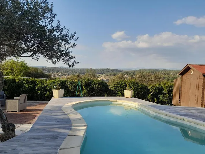 Casa de vacaciones para 8 personas, con jardín además de vistas y piscina - 1