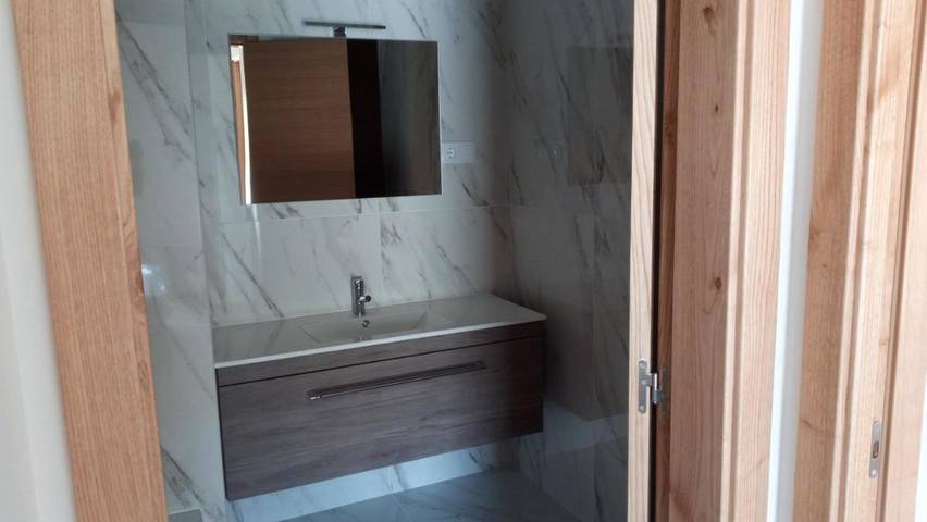 Location de vacances pour 3 personnes, avec jardin et piscine ainsi que vue et terrasse, animaux acceptés à Ribeira de Pena - 2