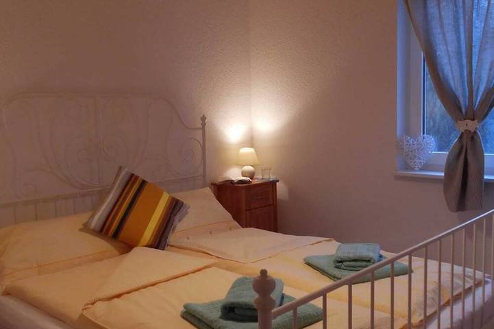 Ferienwohnung für 5 Personen, mit Terrasse und Garten in Mönkebude - 4