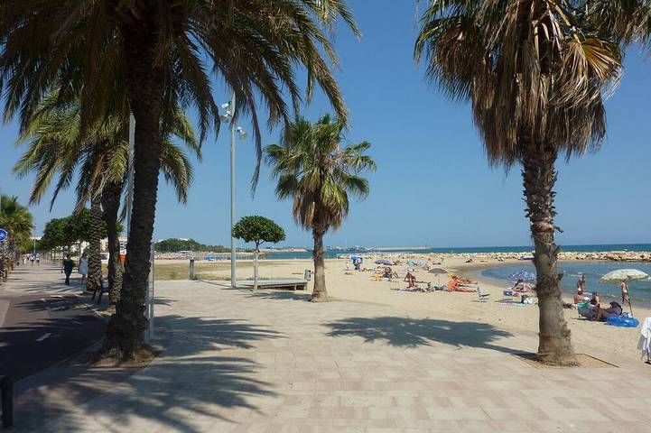 Finca für 10 Personen, mit Terrasse und Garten in Cambrils
