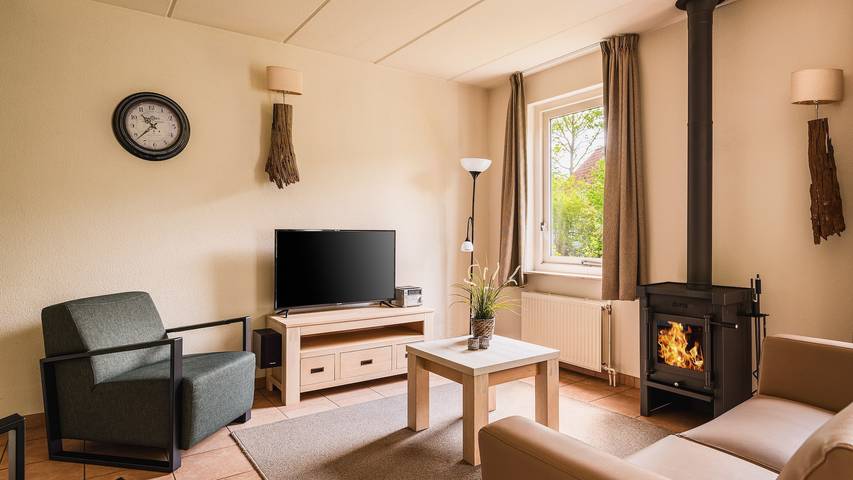 Ferienpark für 6 Personen, mit Balkon/Terrasse und Terrasse sowie Garten in Drenthe