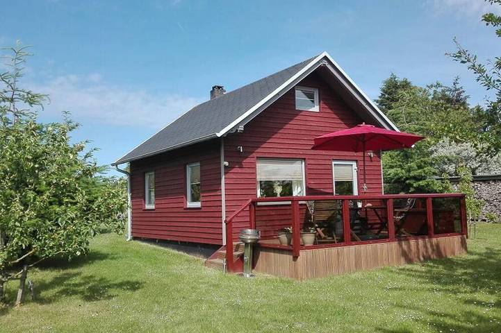 Ferienhaus für 3 Personen, mit Terrasse und Garten