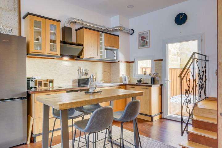 Apartamento entero, Apartamento de vacaciones para 4 personas con terraza in Lormont, Región de Burdeos