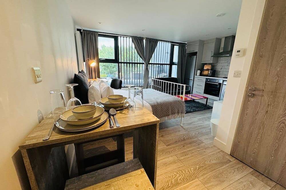 Apartment for 2 People in Tower Hamlets, London