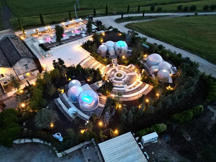 Hotel for 2 people, with pool and garden as well as view, with pets - 1