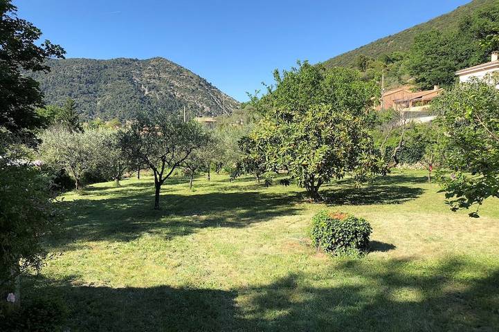 Gite and garden in Drôme Provençale, pets welcome in Nyons, Región de Nyons