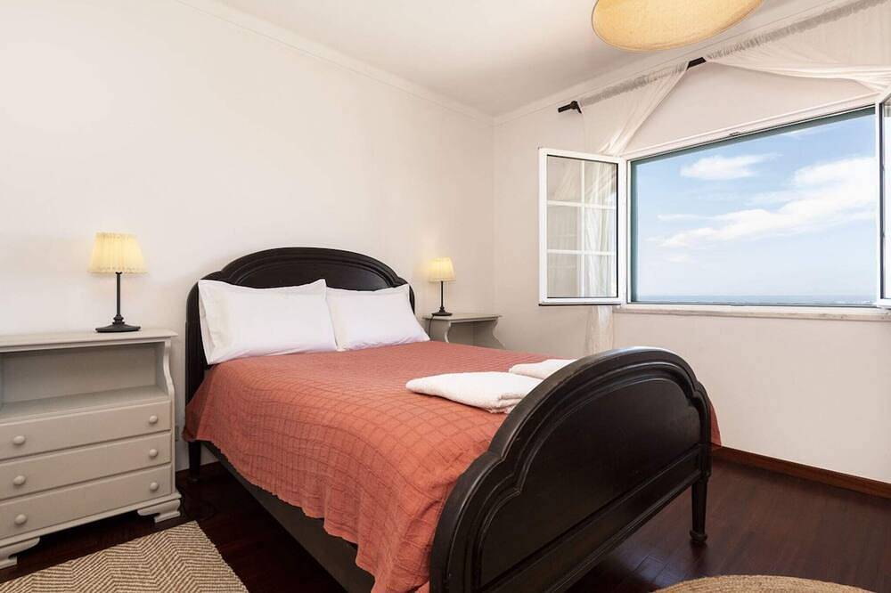 Sines Beach Front Villa in Sines, Costa Alentejana