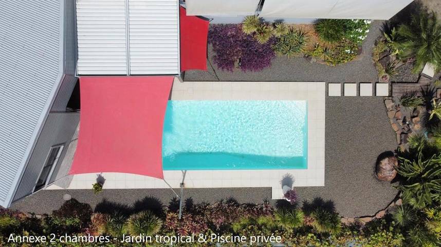 Albergue para 4 personas, con piscina además de vistas y jardín - 1