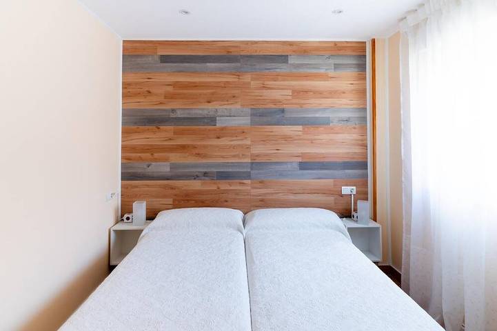 Ganze Wohnung, Housingleon - Main Square new brand terrace house in León, Cordillera Cantábrica