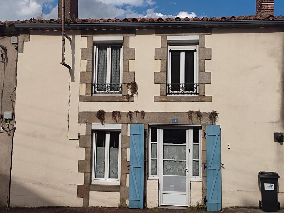 Two-Bedroom House in Palluau, Vallée de la Loire