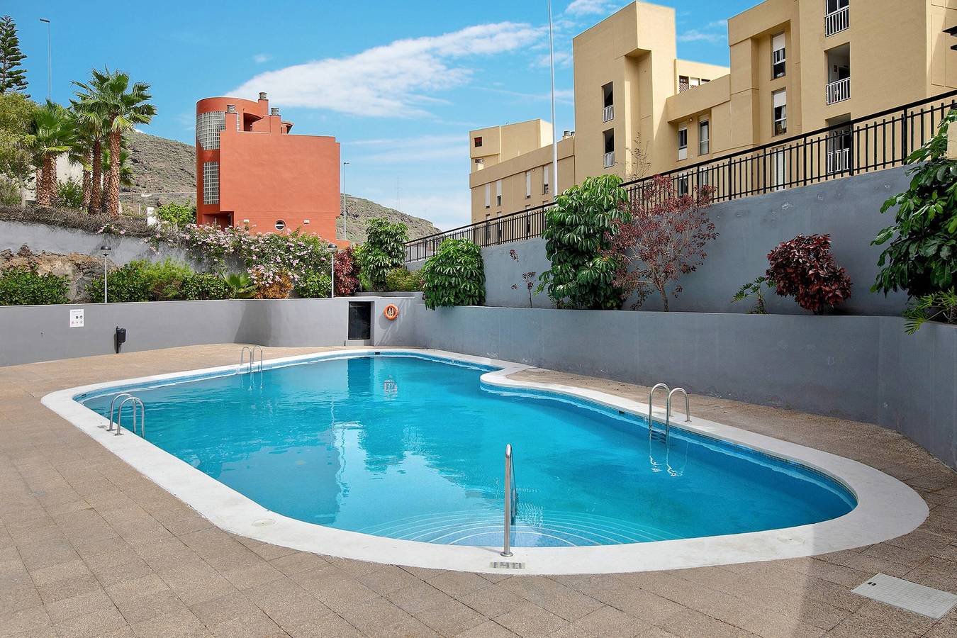 Alojamiento vacacional 'Apartamento Caletillas Alan' con piscinas compartidas, terraza y Wi-Fi in Arigoña, Las Caletillas
