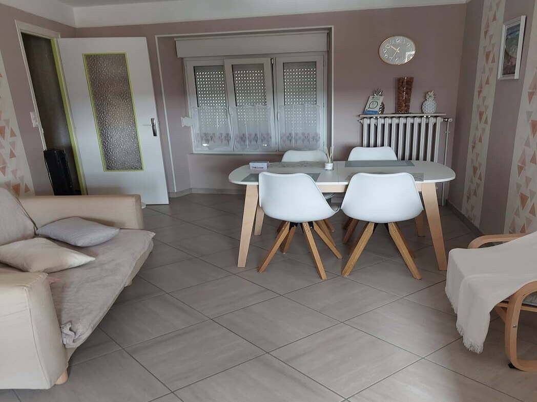 Casa rural para 4 personas con terraza in Fleury-la-Rivière, Parc naturel régional de la Montagne de Reims