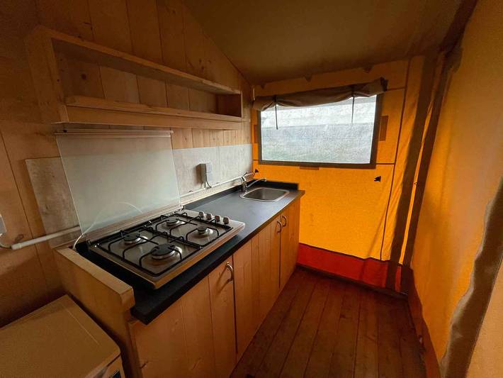 Vakantiepark Klein Strand - Glamping 4p in Jabbeke, Flandre-Occidentale