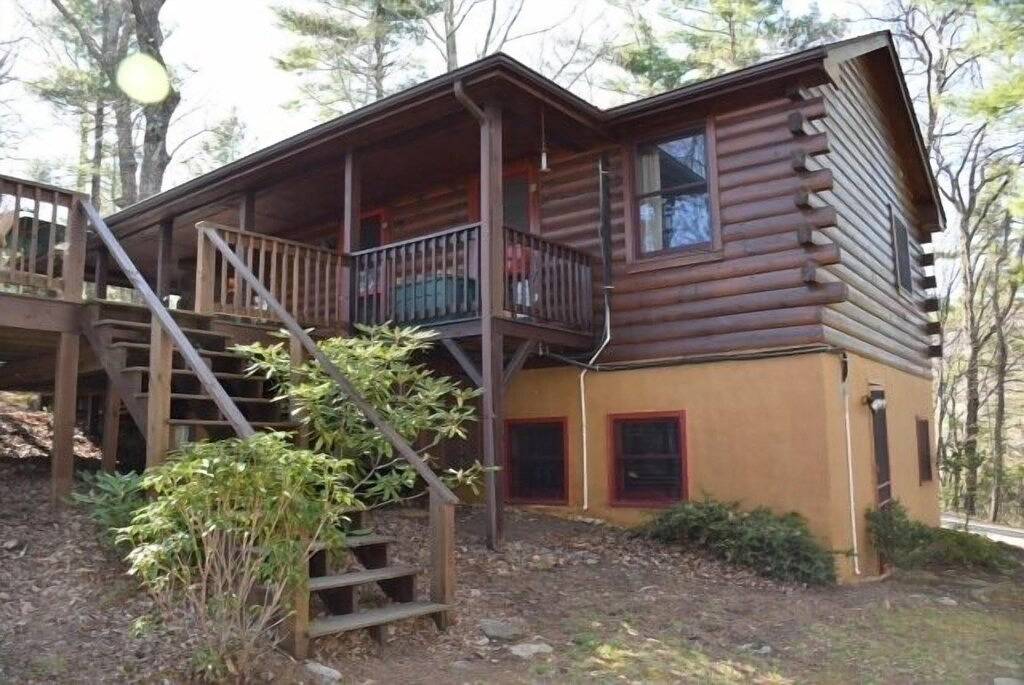 Schöne Blowing Rock Log Kabine mit spektakuläre Long Range View in Blue Ridge Parkway, Caldwell County