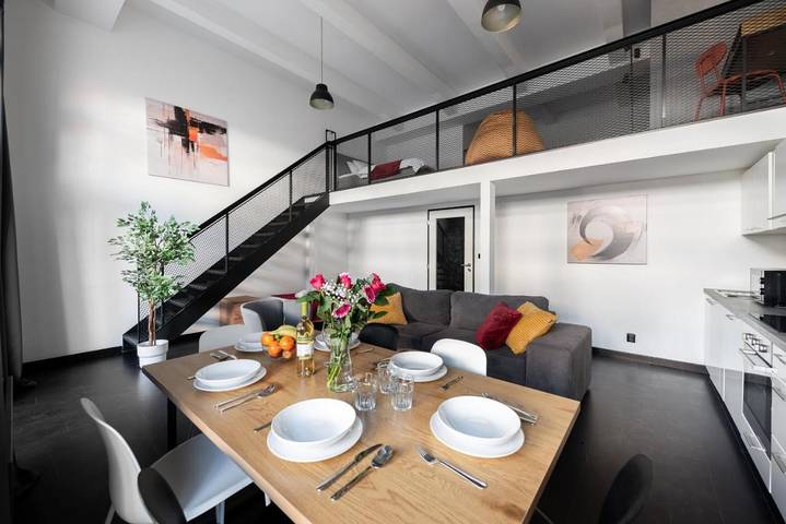 Loft dla 6 osób, z widok i balkon, zwierzęta dozwolone w Praga