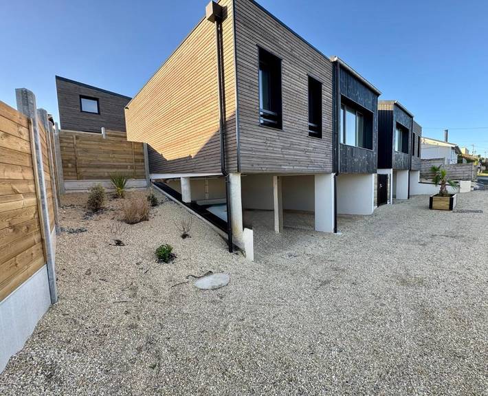 Gîte pour 6 personnes, avec Terrasse ainsi que Jardin et Vue