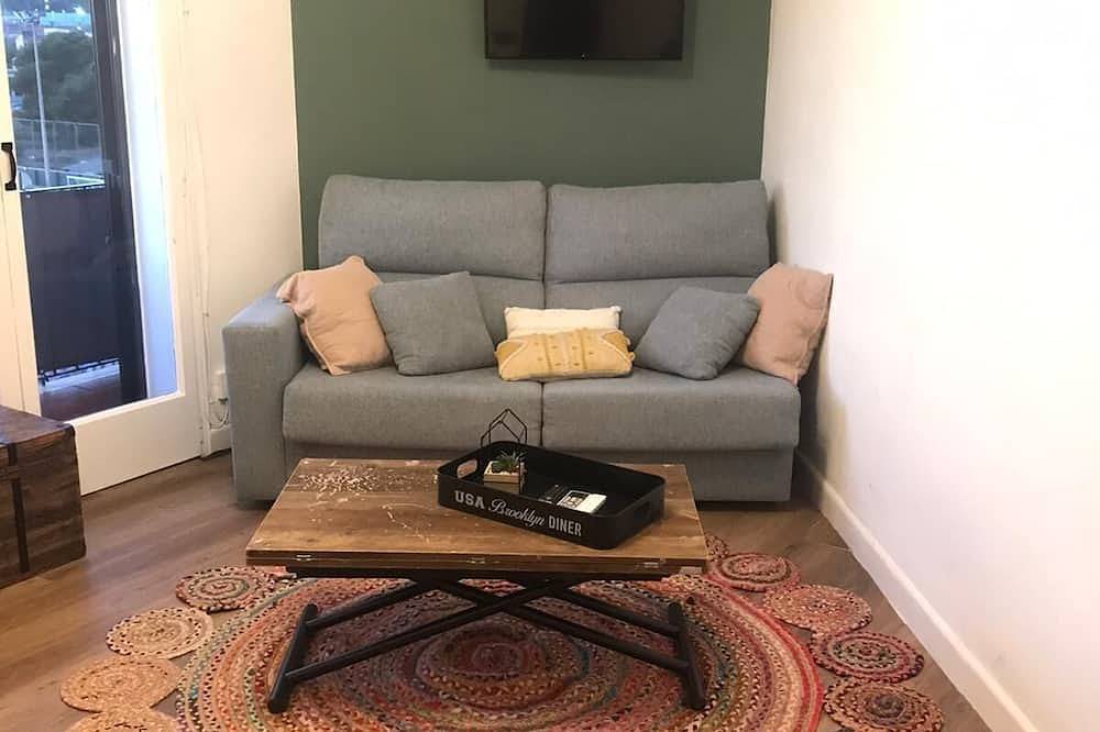 Ganze Wohnung, Room with terrace in the center of Ibiza at 250m from the beach. in Dalt Vila, Ibiza Stadt