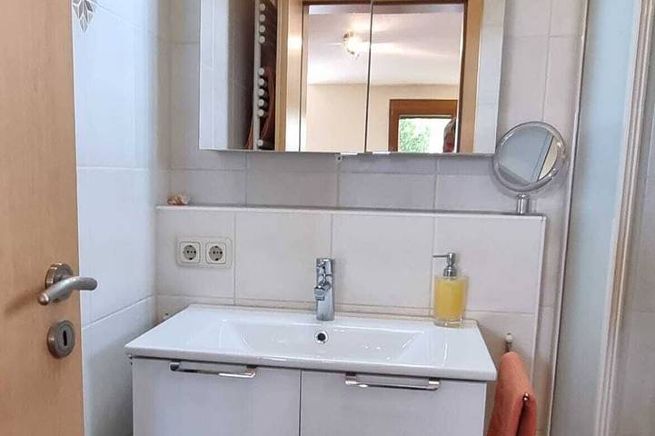 Gîte pour 4 personnes, avec terrasse et jardin à Ettenheim - 4