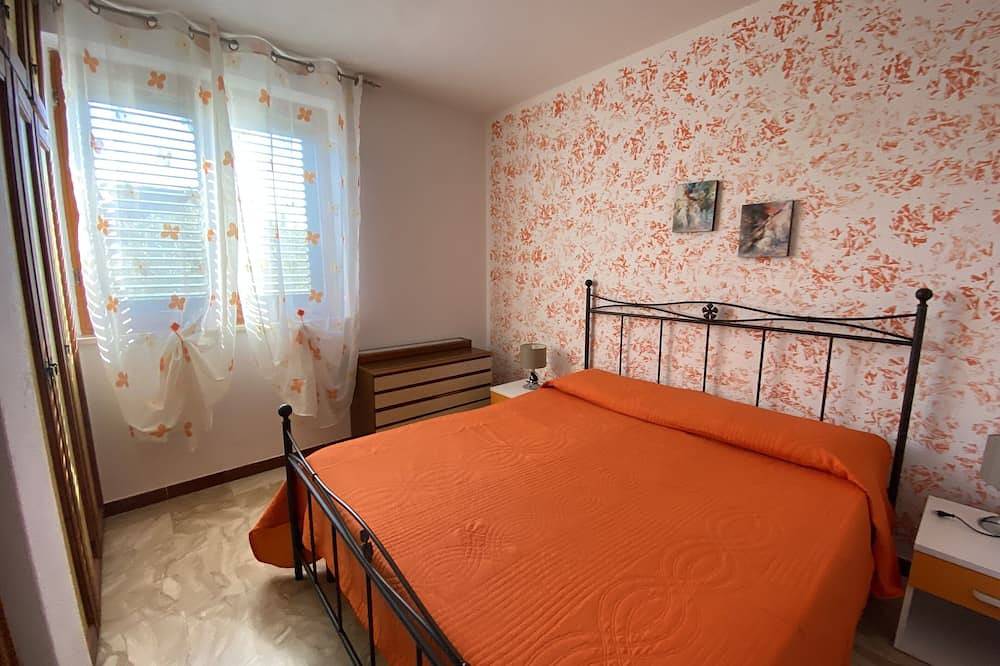 Three-Room Apartment At 35O Mt From The Beach in Budoni, Olbia-Tempio