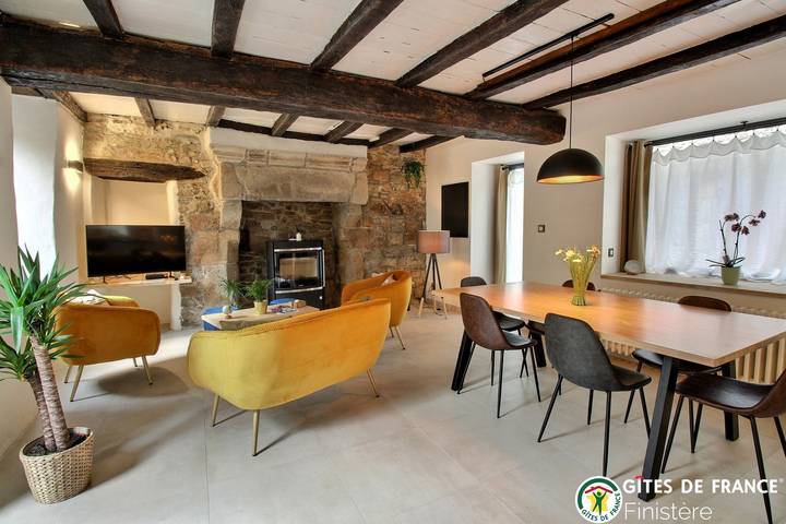 Casa de huéspedes para 4 personas, con terraza y piscina - 1
