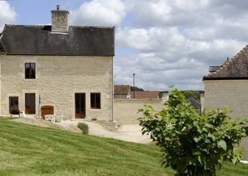 Gîte pour 6 Personnes dans Les Riceys, Aube, Photo 2