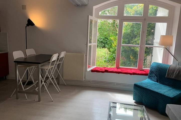 Appartement entier, Appartement cosy à 10 minutes de Chambord. Proche Cnpe et entrepôts Mer. in Mer, Région de Blois