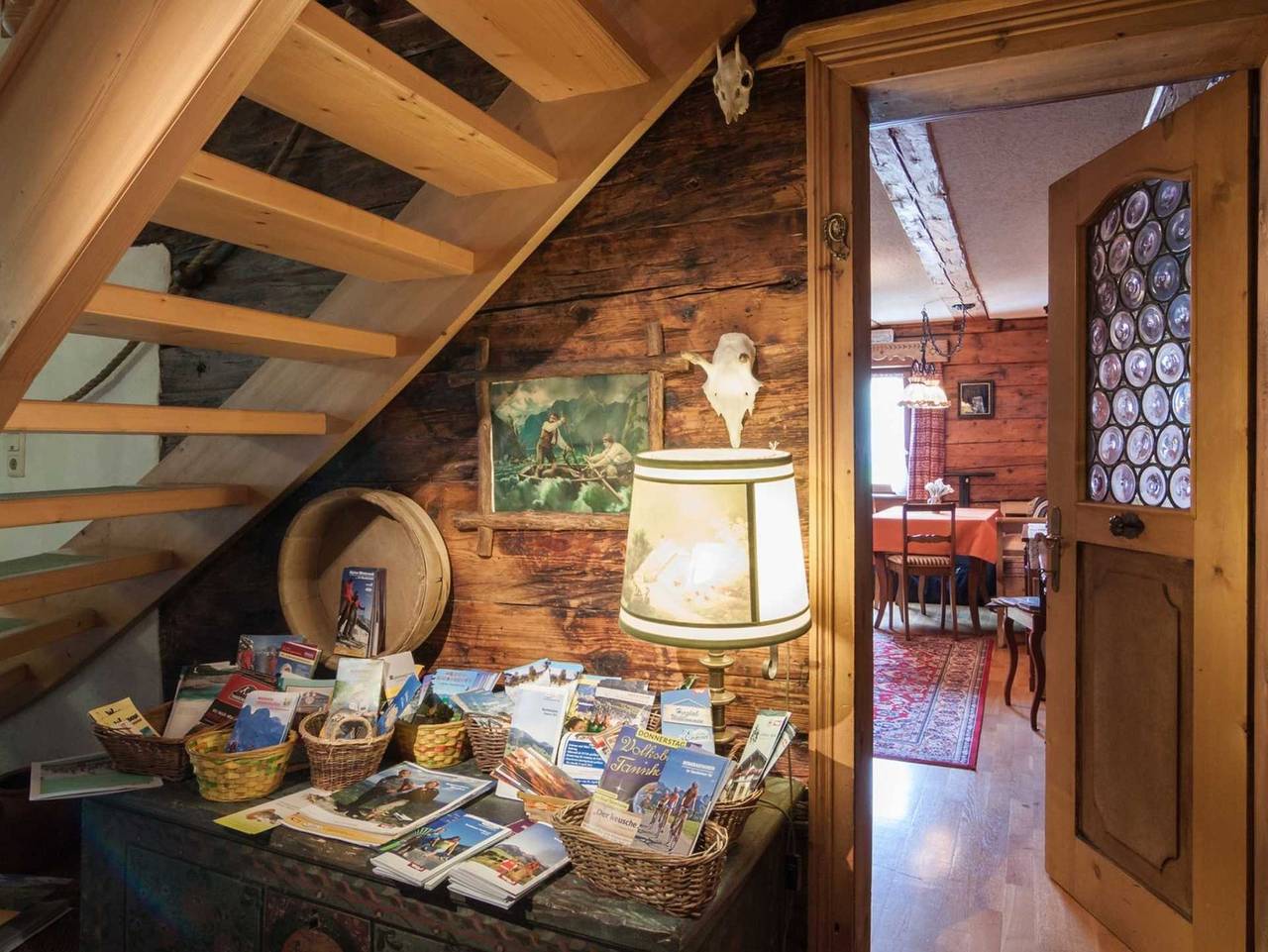 Ganze Wohnung, Försterhof - Ferienwohnung Wildschütz 1 in Nesselwängle, Außerfern