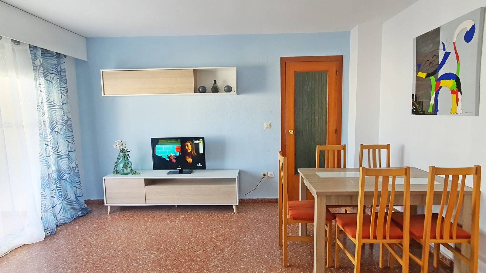 Apartamento entero, Apartamento de vacaciones para 7 personas con balcón in Playa de Gandía, Costa de Valencia