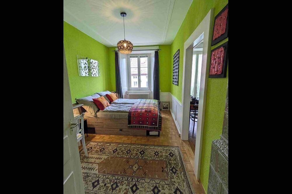 Appartamento intero, Appartement vivant au cœur de la ville in Valanvron, La Chaux-de-Fonds