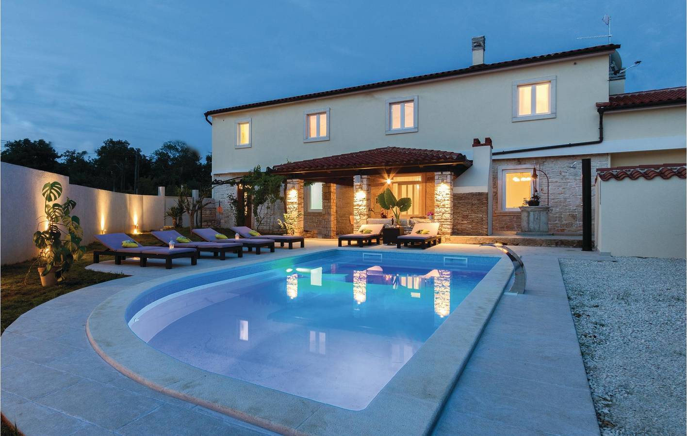 Ferienhaus für 8 Personen mit Terrasse in Peruski, Südküste Istrien