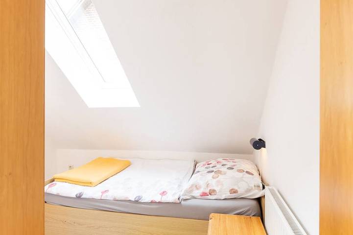 Ferienwohnung für 3 Personen, mit Terrasse und Garten in Hesel - 2