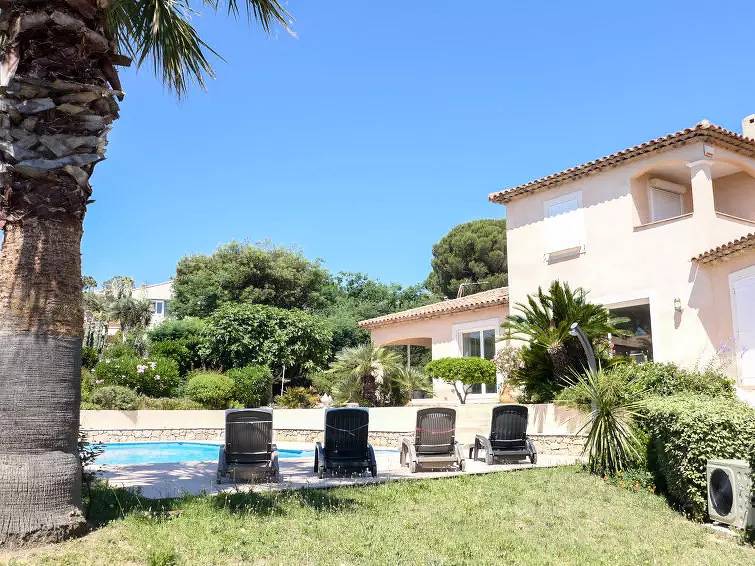 Maison 6 Personnes in Roquebrune-sur-Argens, Région de Draguignan