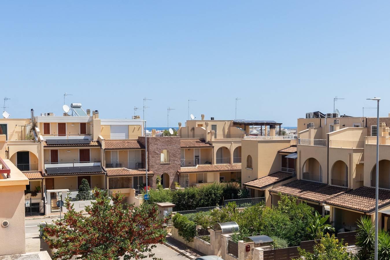 Appartement entier, Appartement 'Attico D'amare' avec terrasse privée, Wi-Fi et climatisation in Polignano a Mare, Province de Bari