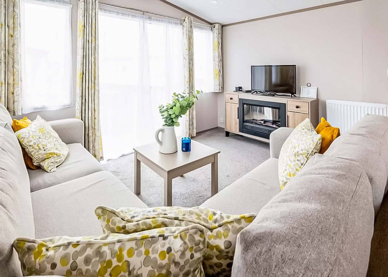 Seal Bay Silver 3 (Pet) in Selsey, West Sussex