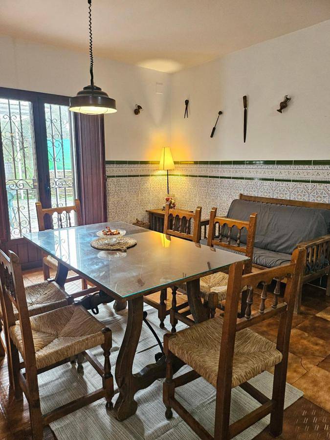 Casa rural para 6 personas, con vistas y jardín además de piscina y terraza, Se admiten mascotas en Aracena - 3