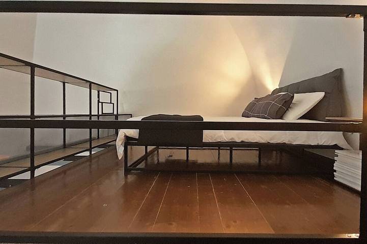 Ganze Wohnung, Dimora "Rechts&Links" Doppelunterkunft, Zentrum von Bari, ideal für 2 Familien in Bari, Bari Provinz
