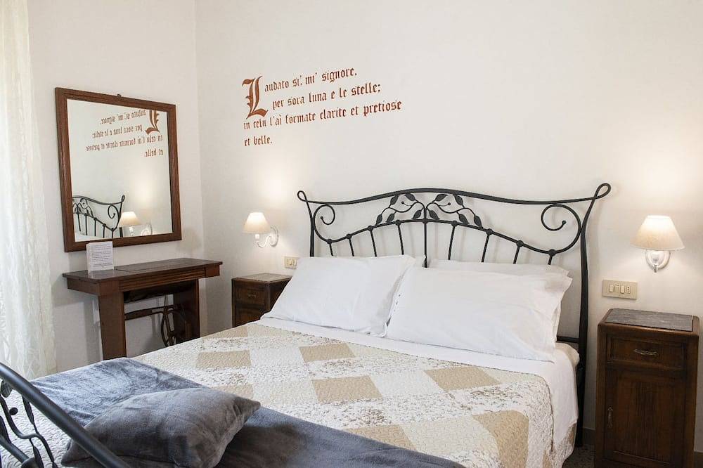 Small villa near the historic center with free parking in Assisi, Perugia Provinz