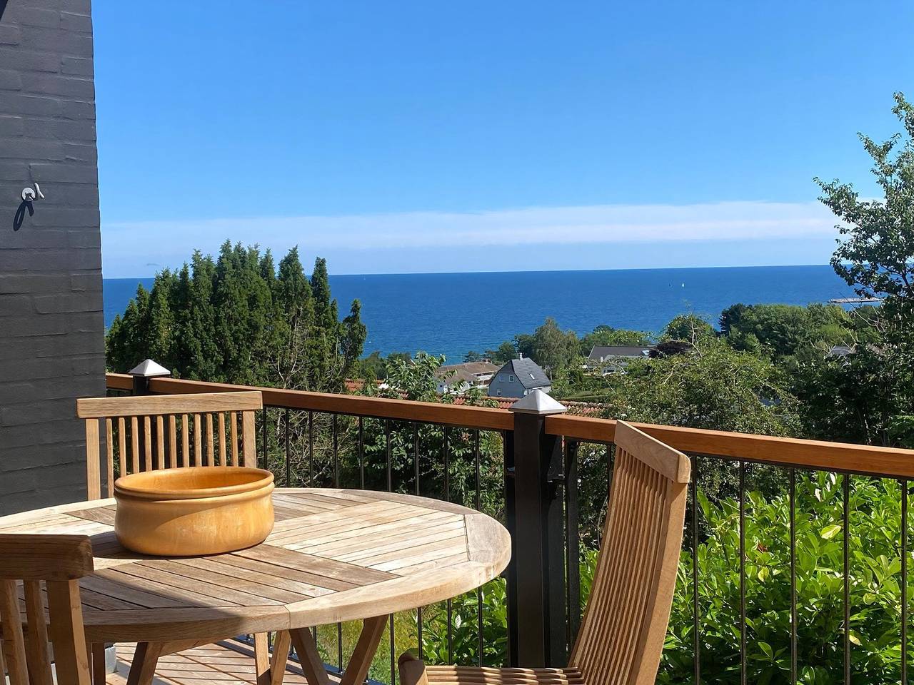 Modern holiday home with exceptional sea views in Sandkås, Allinge
